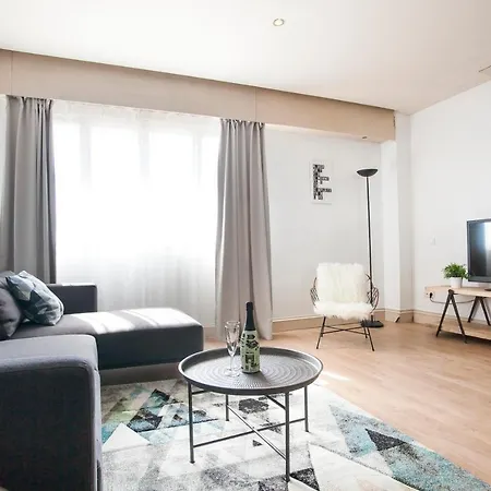 Tendency 5 Apartment Barcelona